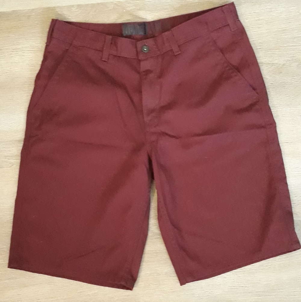 Zumiez FREEWORLD 11" Chino Shorts Burgundy Red -  Size 34 Men's Casual Shorts - Picture 9 of 9